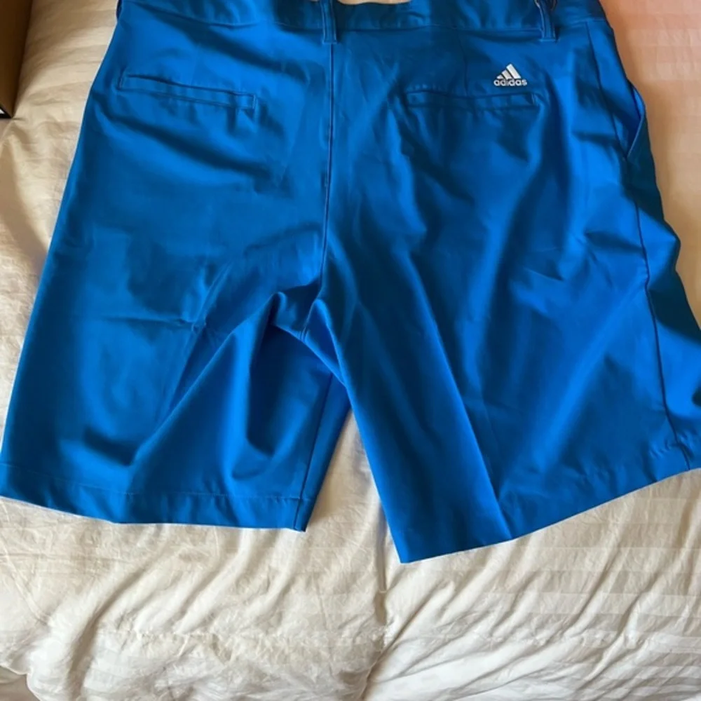 adidas Men's‎ Ultimate365 Core 8.5” Golf Shorts - NWT
